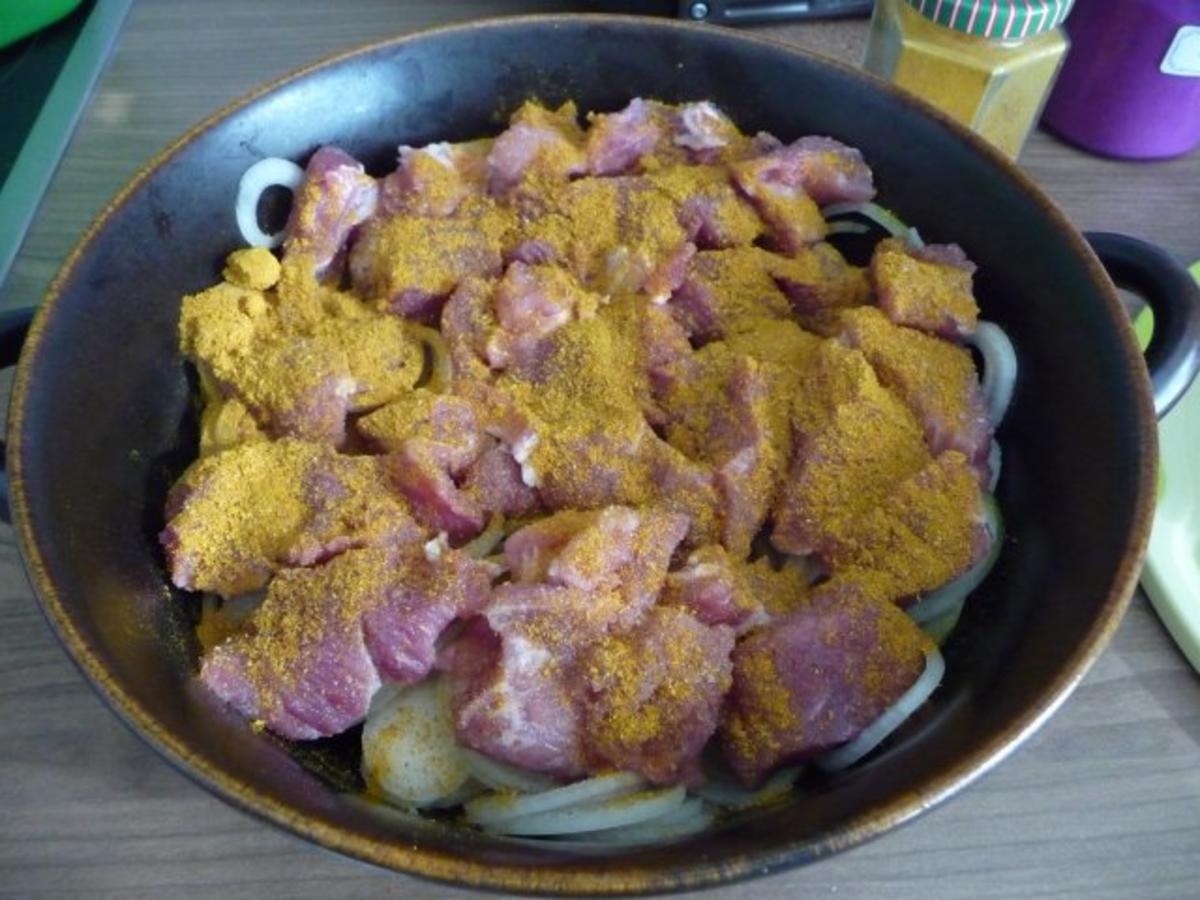Gulasch : Zwiebelgulasch an Kartoffel-Blumenkohlstampf - Rezept - Bild Nr. 4