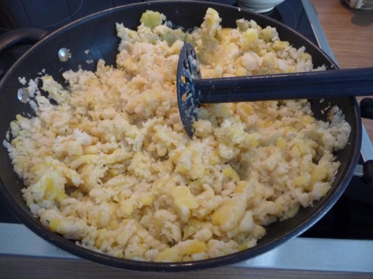 Gulasch : Zwiebelgulasch an Kartoffel-Blumenkohlstampf - Rezept - Bild Nr. 13