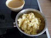 Resteverwertung : aus Kartoffel-Blumenkohlstampf ein Süppchen  zaubern - Rezept