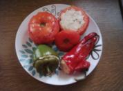Gefuellte Tomaten und Paprika mit Zitronen-Minz-Reis - Rezept
