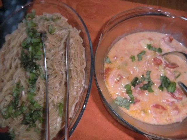 Barolonudeln mit Lachsstreifen und Tomaten - Rezept - Bild Nr. 5