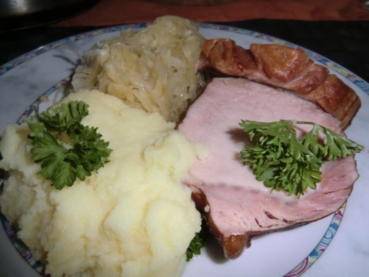 Bilder für Sauerkraut mit Kassler und Speck - Rezept