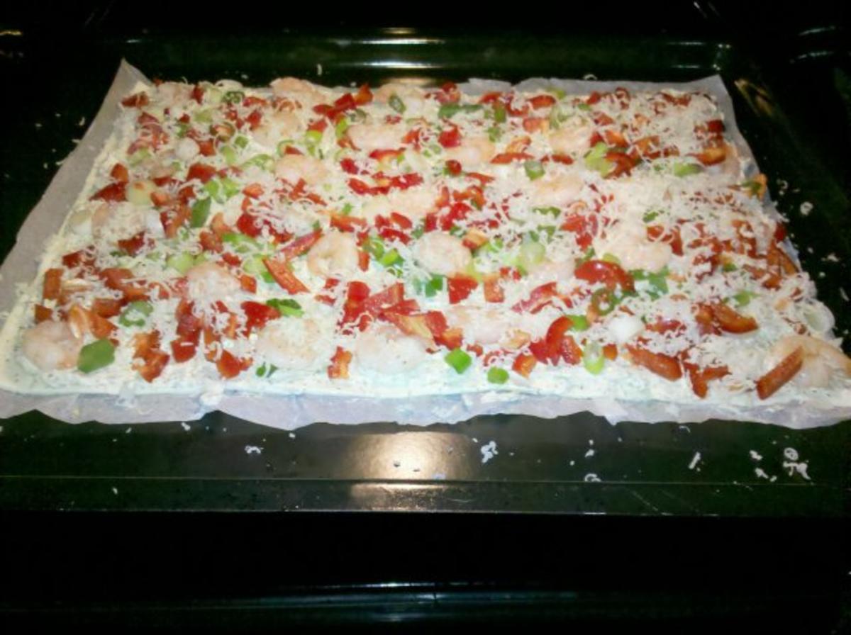 Flammkuchen: Flammkuchen granchio - Flammkuchen mit Krabben - Rezept - Bild Nr. 6