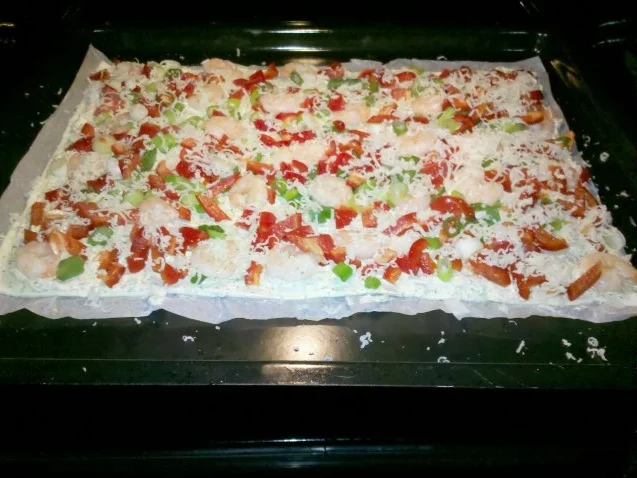 Flammkuchen: Flammkuchen granchio - Flammkuchen mit Krabben - Rezept - Bild Nr. 6