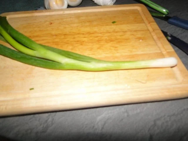 Bunter Garnelen-Obstsalat mit selbstgebackenen  Sonnenblumenbrot - Rezept - Bild Nr. 4