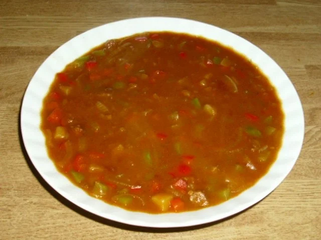 Rezept: Schneller Gulaschsuppentopf Schneller Gulaschsuppentopf - Rezept