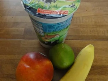 Bananen-Nektarinen-Buttermilch - Rezept - Bild Nr. 2