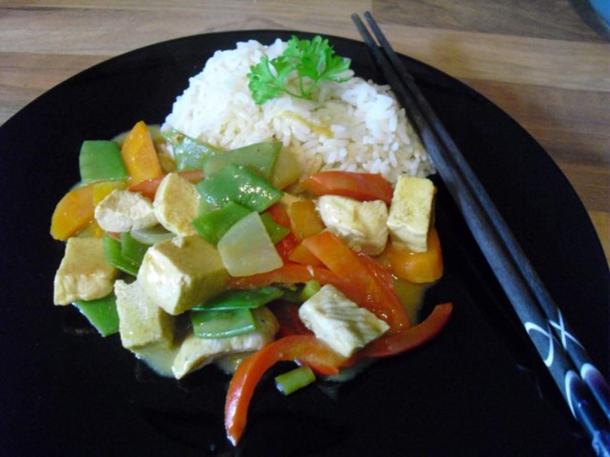 Yellow Chicken Curry - Rezept Von Einsendungen Susanw87