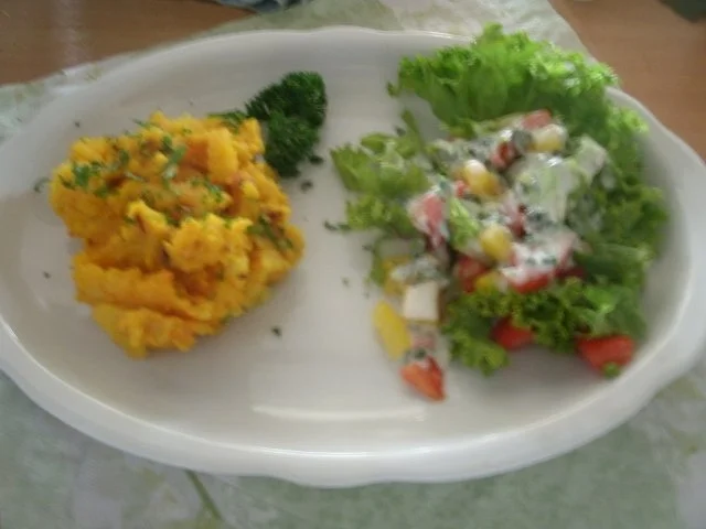 Hokkaidokürbis- Kartoffelpüree mit Röstzwiebel - Rezept - Bild Nr. 2