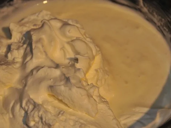 Rezept: Kuchenzwerg: Brombeer Zitronen Torte Bild Nr. 5 Kuchenzwerg: Brombeer Zitronen Torte - Rezept - Bild Nr. 5