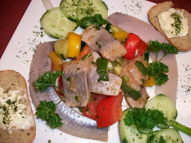 Rezept: Matjessalat Nordische Art aller Andy Bild Nr. 2 Matjessalat Nordische Art aller Andy - Rezept - Bild Nr. 2