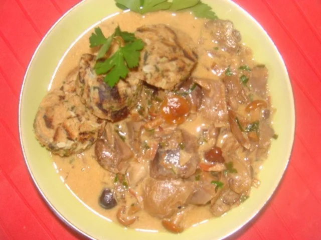 Gemüse : Fränk. Schwämm - Pfifferbriea - Rezept