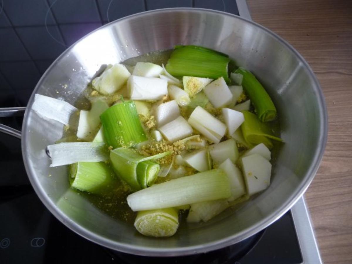 Bilder für Suppen & Eintöpfe : Kohlrabi - Lauchsüppchen - Rezept