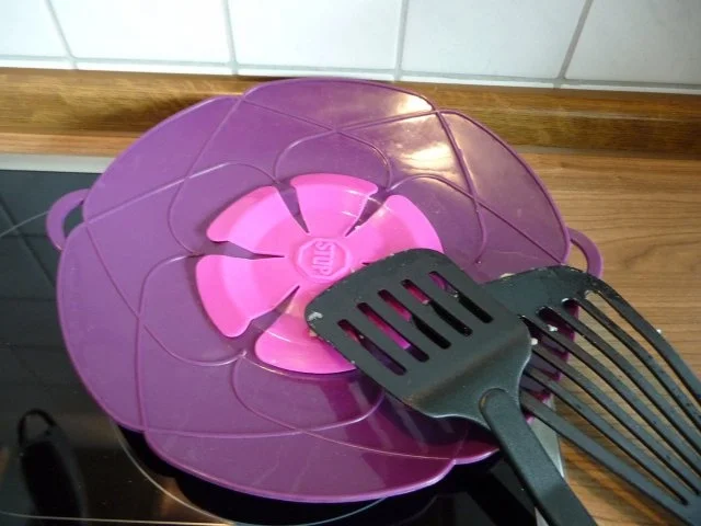 Suppen & Eintöpfe : Kohlrabi - Lauchsüppchen - Rezept - Bild Nr. 4