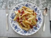 Resteverwertung : Gebratene Nudeln mit Wurstresten - Rezept