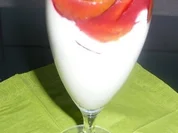 Rezept: Beschwipste Pflaumen auf Mascarpone-Joghurt-Creme Beschwipste Pflaumen auf Mascarpone-Joghurt-Creme - Rezept