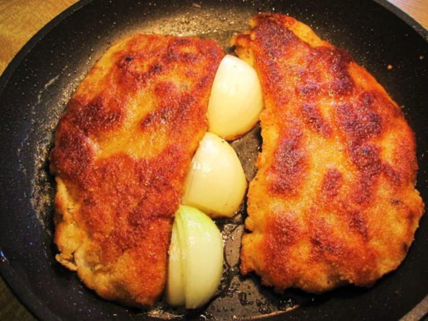 Schnitzel paniert ... - Rezept mit Bild - kochbar.de