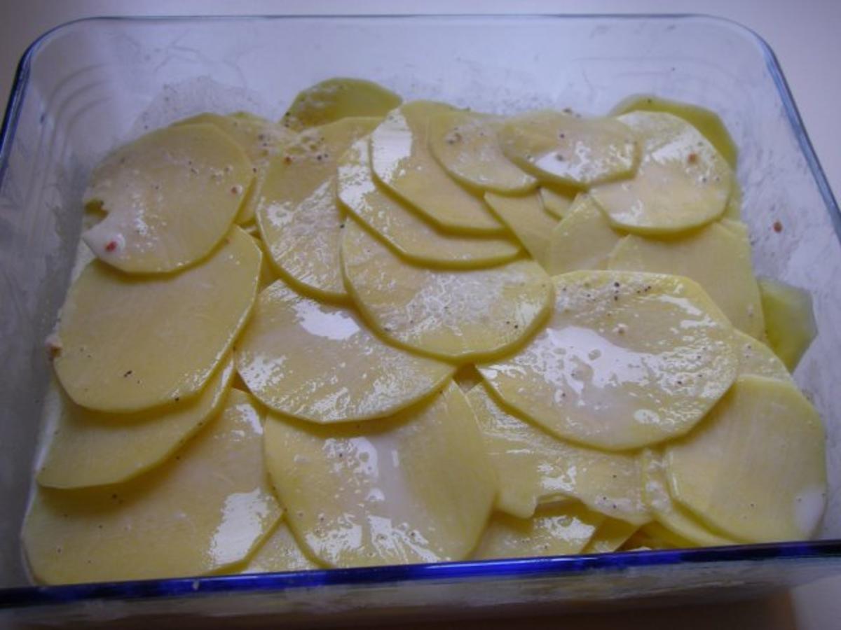 Schweinemedaillons mit Speckfisolen (grüne Bohnen) und Kartoffelgratin - Rezept - Bild Nr. 2