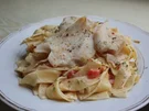 Rezept: Seehecht auf Paprika-Rahm-Pasta Seehecht auf Paprika-Rahm-Pasta - Rezept