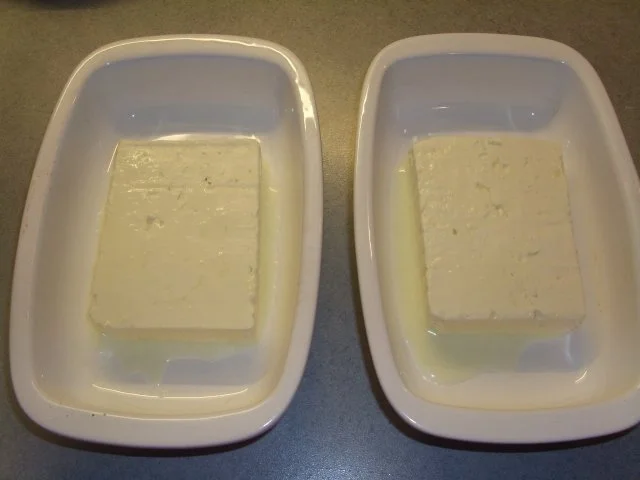 Schafskäse mit Pesto überbacken - Rezept - Bild Nr. 2