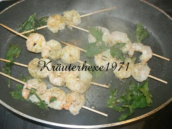 Selleriecappucino mit Garnelenspieß - Rezept - Bild Nr. 2