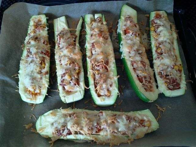 GEFÜLLTE ZUCCHINI - SCHIFFCHEN MIT REIS - Rezept - Bild Nr. 5