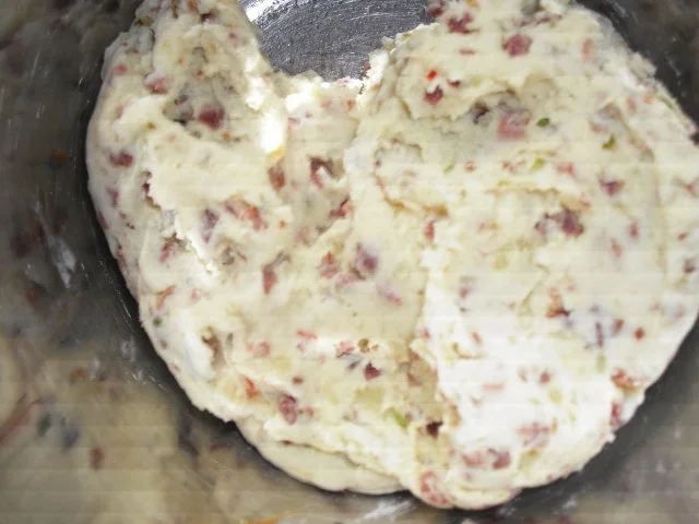 Rezept: Kartoffel gefüllt mit S.S.K. Dieter´s Art Bild Nr. 3 Kartoffel gefüllt mit S.S.K. Dieter´s Art - Rezept - Bild Nr. 3