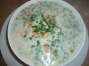 Gehobelte Möhren und feine Erbsen in Petersiliensoße - Rezept