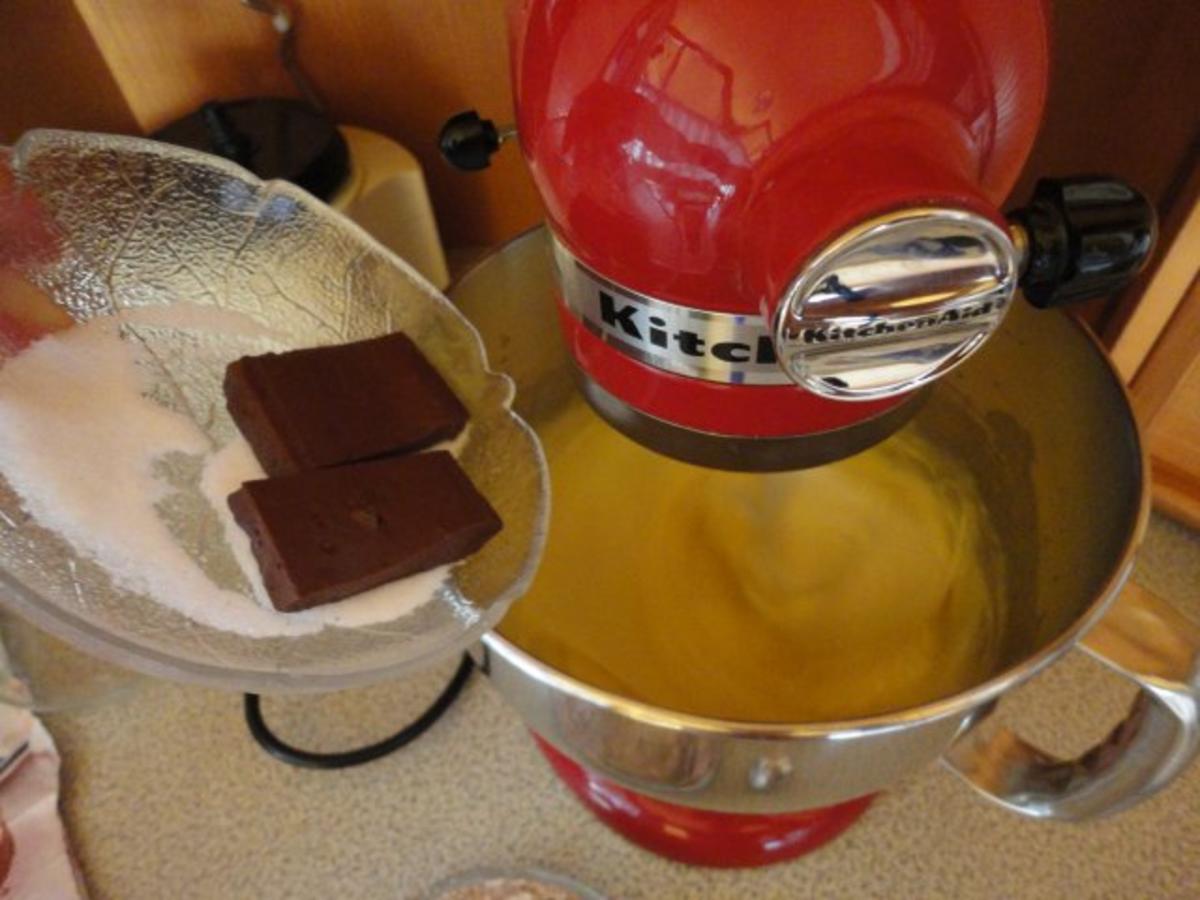 Schokolade - Pflaumen - Torte - Rezept - Bild Nr. 4