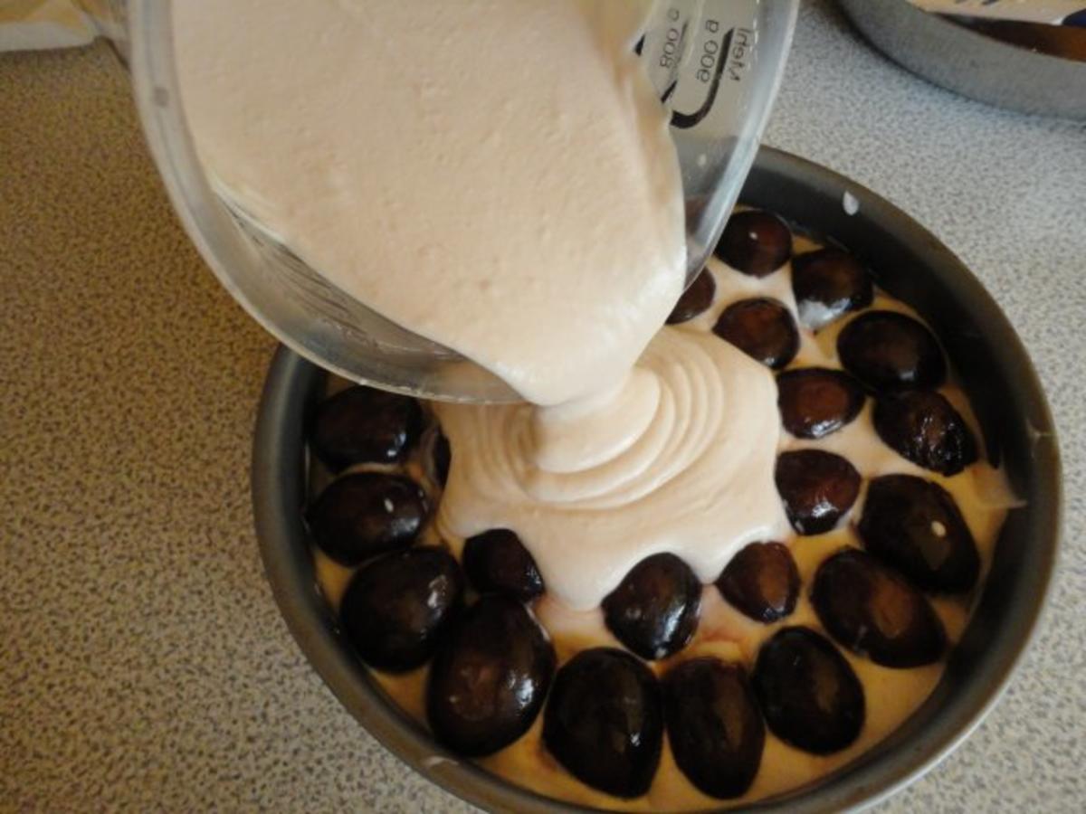 Schokolade - Pflaumen - Torte - Rezept - Bild Nr. 13