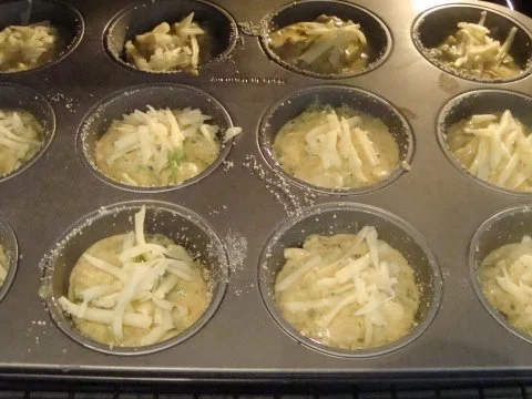 Rezept: Brokkoli-Muffins Bild Nr. 4 Brokkoli-Muffins - Rezept - Bild Nr. 4