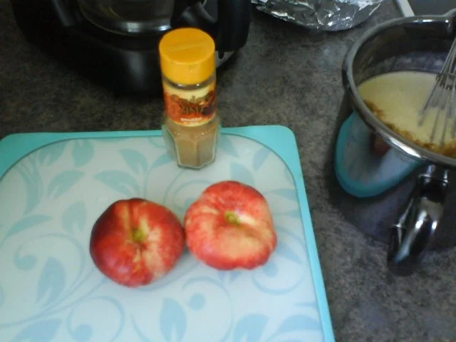 Rezept: Weinbergpfirsich-Zimt Pfannkuchen Bild Nr. 2 Weinbergpfirsich-Zimt Pfannkuchen - Rezept - Bild Nr. 2