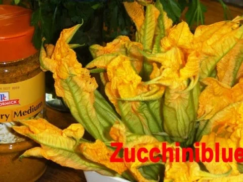 Soffritto-Risotto mit Zucchiniblueten - Rezept - Bild Nr. 4