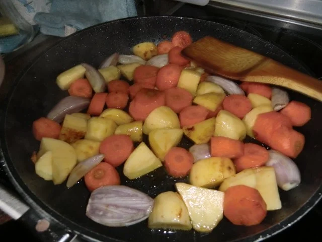 Ofenschnitzel unter einer Senfkruste mit Balsamico-Gemüse - Rezept - Bild Nr. 5