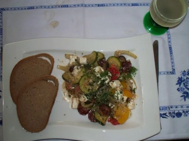 Südländischer warmer Salat - Rezept