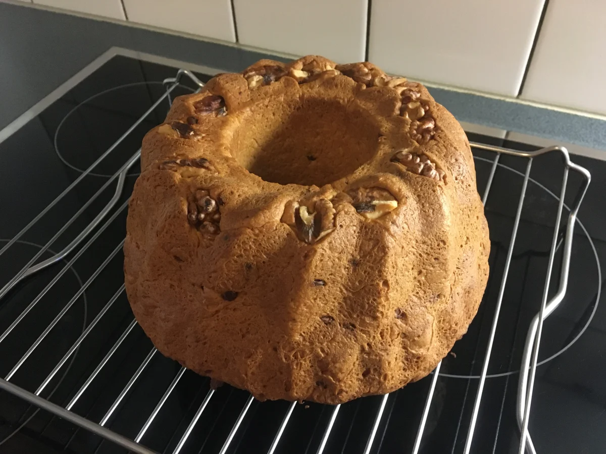 Rezept: ELSÄSSER SPECKGUGELHOPF Bild Nr. 5 ELSÄSSER SPECKGUGELHOPF - Rezept - Bild Nr. 5