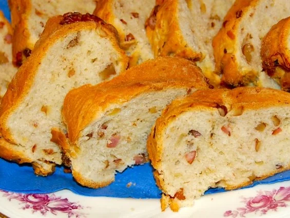 Rezept: ELSÄSSER SPECKGUGELHOPF Bild Nr. 3 ELSÄSSER SPECKGUGELHOPF - Rezept - Bild Nr. 3