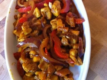 Rezept: süß-scharfes Hühnercurry süß-scharfes Hühnercurry - Rezept