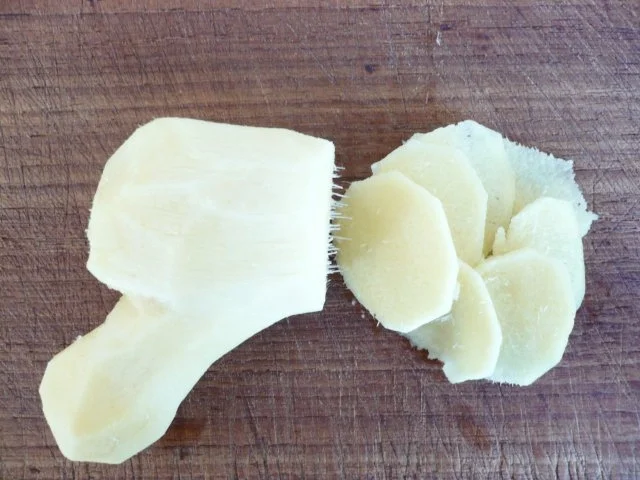 Rezept: Ingwer - Likör Bild Nr. 2 Ingwer - Likör - Rezept - Bild Nr. 2