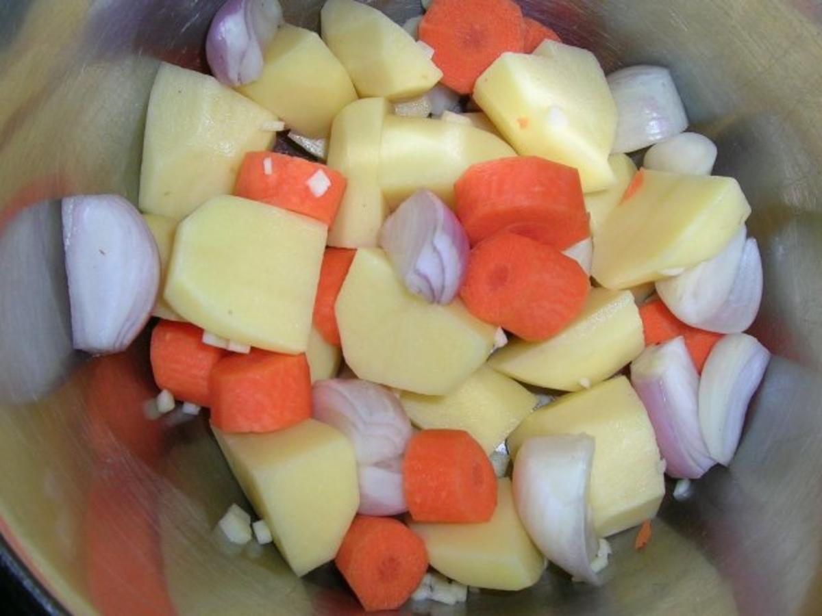Hähnchen (knusprig)aus dem Bratschlauch mit viel leckerem Gemüse (lecker und kalorienarm) - Rezept - Bild Nr. 7