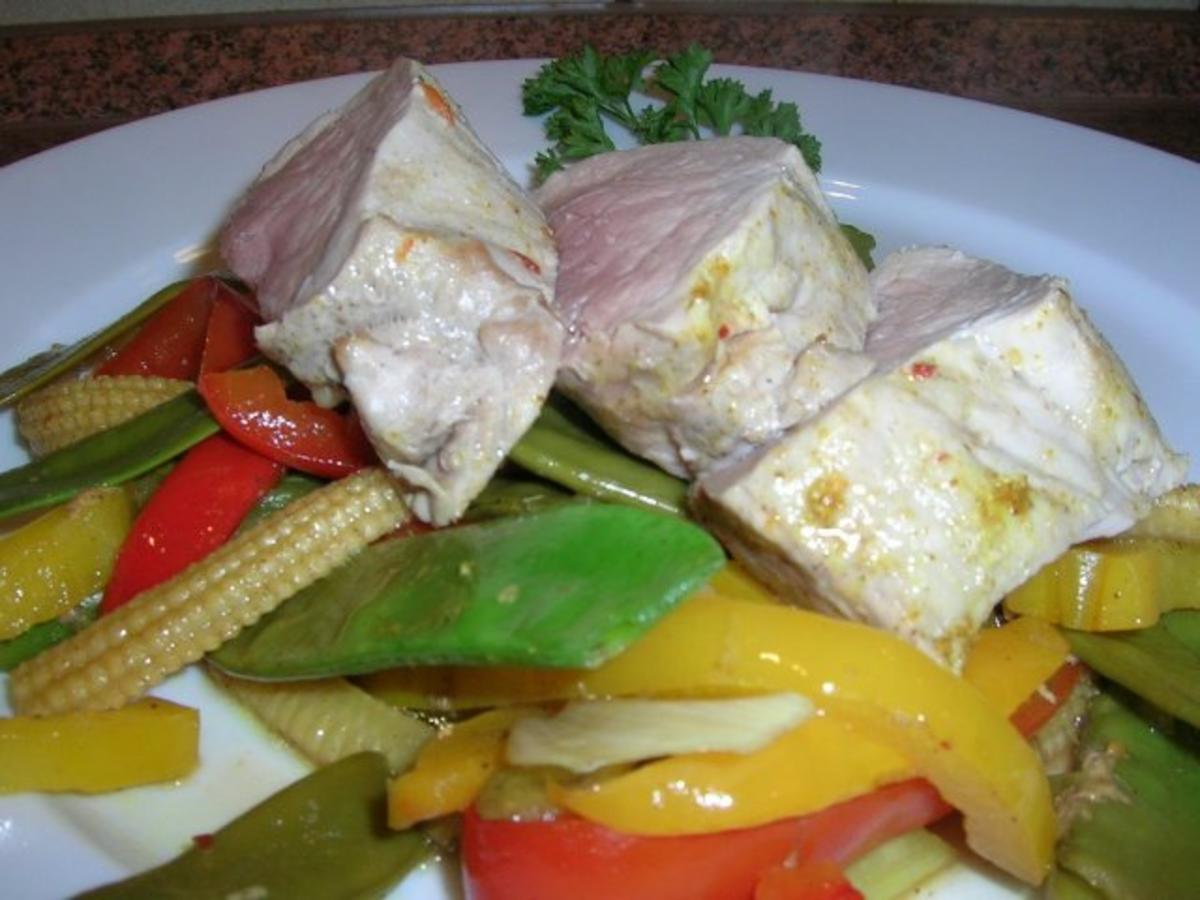 Schweinefilet süßsauer mit buntem Gemüse im Bratschlauch, kalorienarm und saulecker - Rezept - Bild Nr. 3