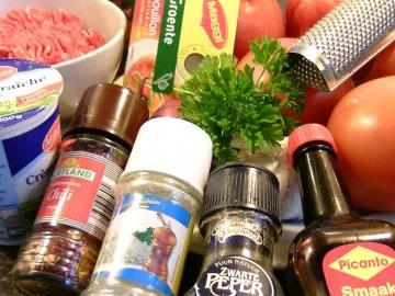 Rezept: PERLEN VOM HACK im roten "Meer" Bild Nr. 2 PERLEN VOM HACK im roten "Meer" - Rezept - Bild Nr. 2