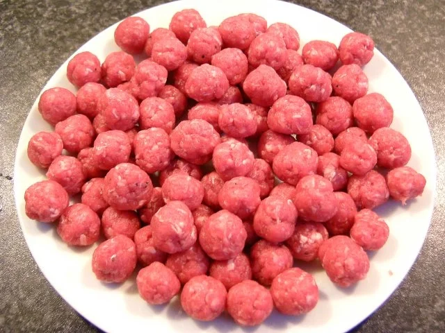 Rezept: PERLEN VOM HACK im roten "Meer" Bild Nr. 8 PERLEN VOM HACK im roten "Meer" - Rezept - Bild Nr. 8