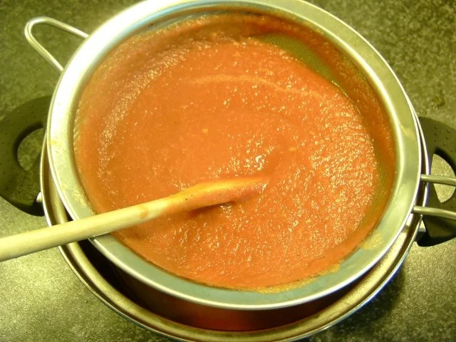 Rezept: PERLEN VOM HACK im roten "Meer" Bild Nr. 10 PERLEN VOM HACK im roten "Meer" - Rezept - Bild Nr. 10