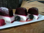DESSERT /HIMBEER-BROMBEER-JOGHURT-TERRINE - Rezept