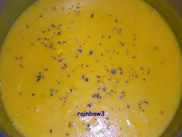 Kochen: Scharfe Möhren-Cremesuppe - Rezept - Bild Nr. 2