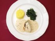 Zander im Noriblatt und Blätterteig mit Spinat und Estragon-Limetten-Soße - Rezept