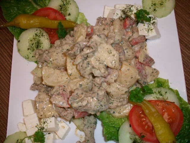 Gyros trifft auf Pellkartoffel......und Tzaziki....... - Rezept - Bild Nr. 2