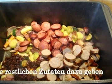 Rezept: Wurstgulasch in Tomatensoße Bild Nr. 9 Wurstgulasch in Tomatensoße - Rezept - Bild Nr. 9