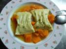 Maultaschensuppe mit Gemüsefüllung - Rezept